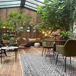 ベッド・アンド・ブレックファスト Casa Blanca 4*