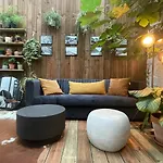 Couette-café Casa Blanca 4*