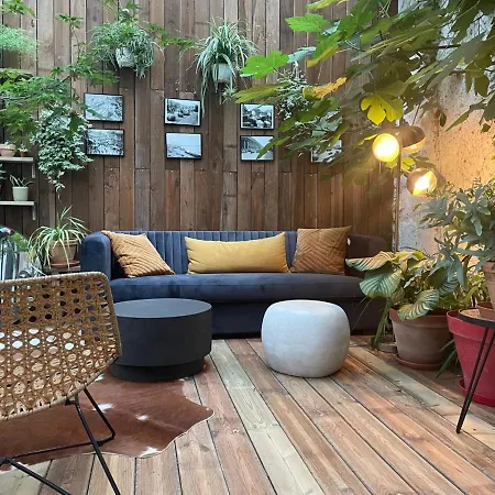 Casa Blanca Alojamento de Acomodação e Pequeno-almoço 2*