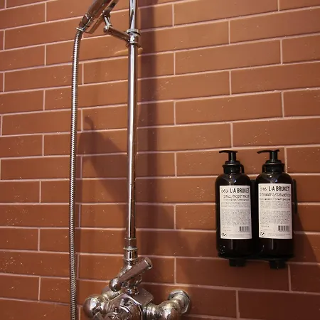 לינה וארוחת בוקר Casa Blanca 4*